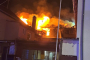 15.04.2025 01:06 | Brandeinsatz Großbrand Scheune 2 Wohnhäuser, Niederweyer (22)