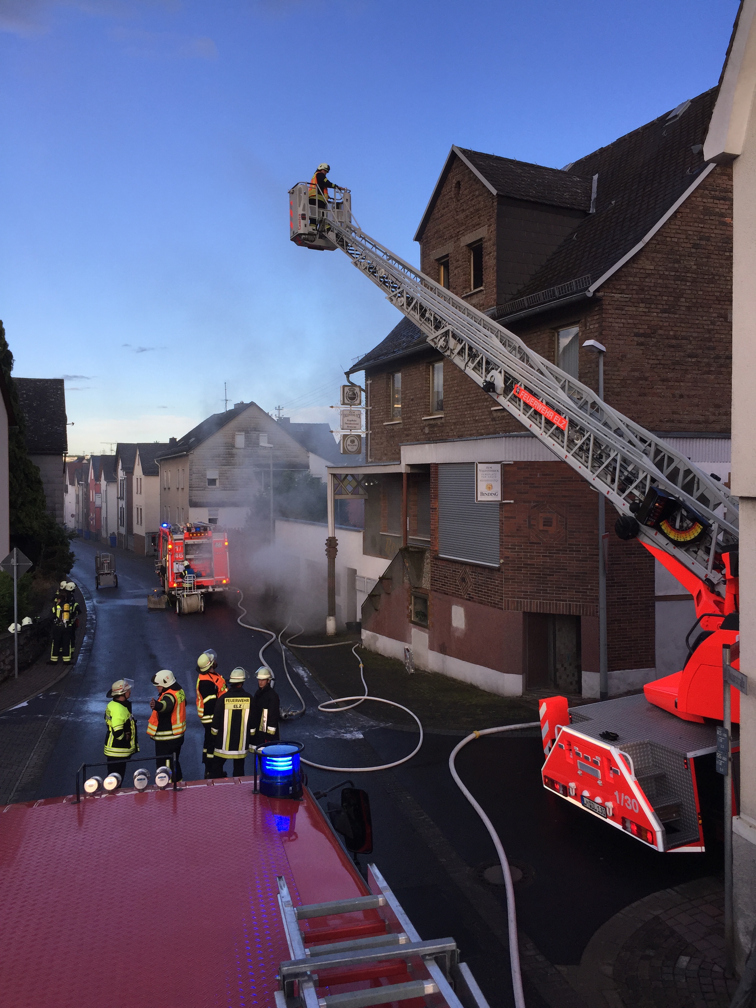 15_08_2016_1900_Brand_im_Gasthaus_Kunz (6)