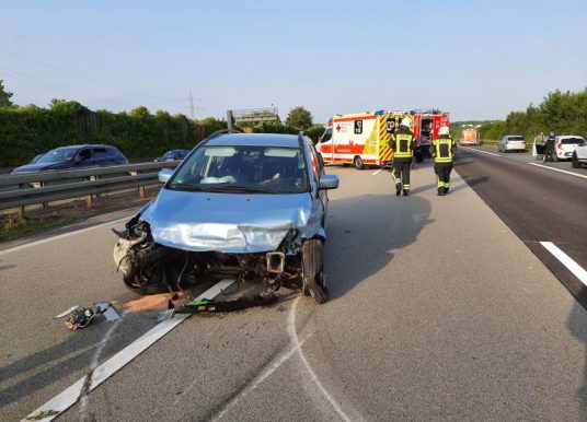 Erneuter schwerer Unfall auf der Autobahn fordert 8 Verletzte